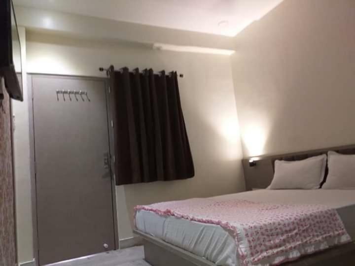 Hotel Diamond Castle Pāli 外观 照片