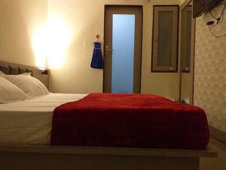 Hotel Diamond Castle Pāli 外观 照片